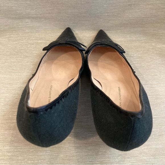 Giuseppe Zanotti  Sz 39 Black Leather Little Bow Pointy Kitten Heel Pumps Shoes - Picture 7 of 14